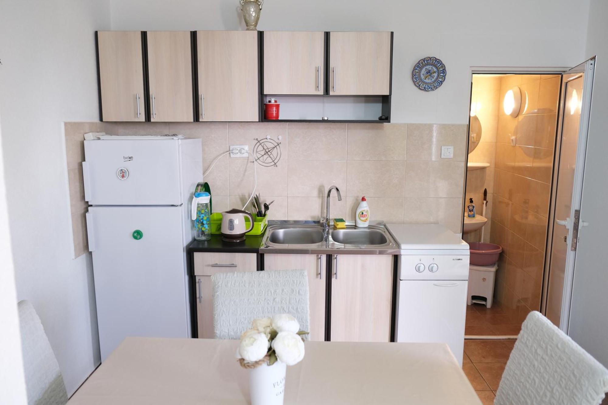 Apartmani Janosevic Sutomore Rom bilde