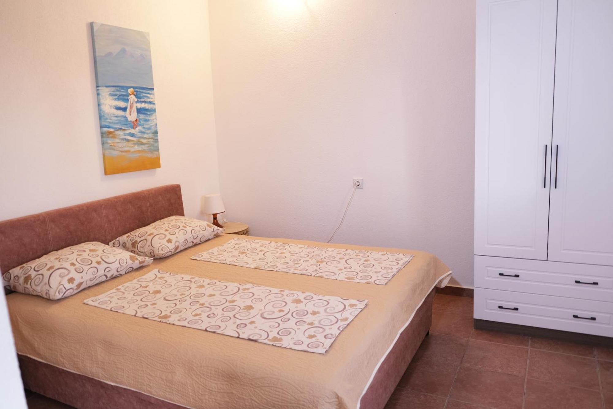 Apartmani Janosevic Sutomore Rom bilde